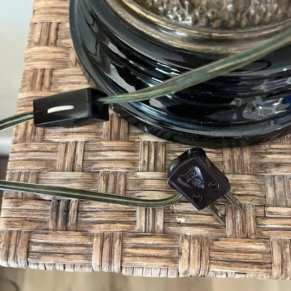 Antique Victorian Pink Cranberry Milk Glass Oil Lantern Electric Parlor Lamp - Picture 13 of 14